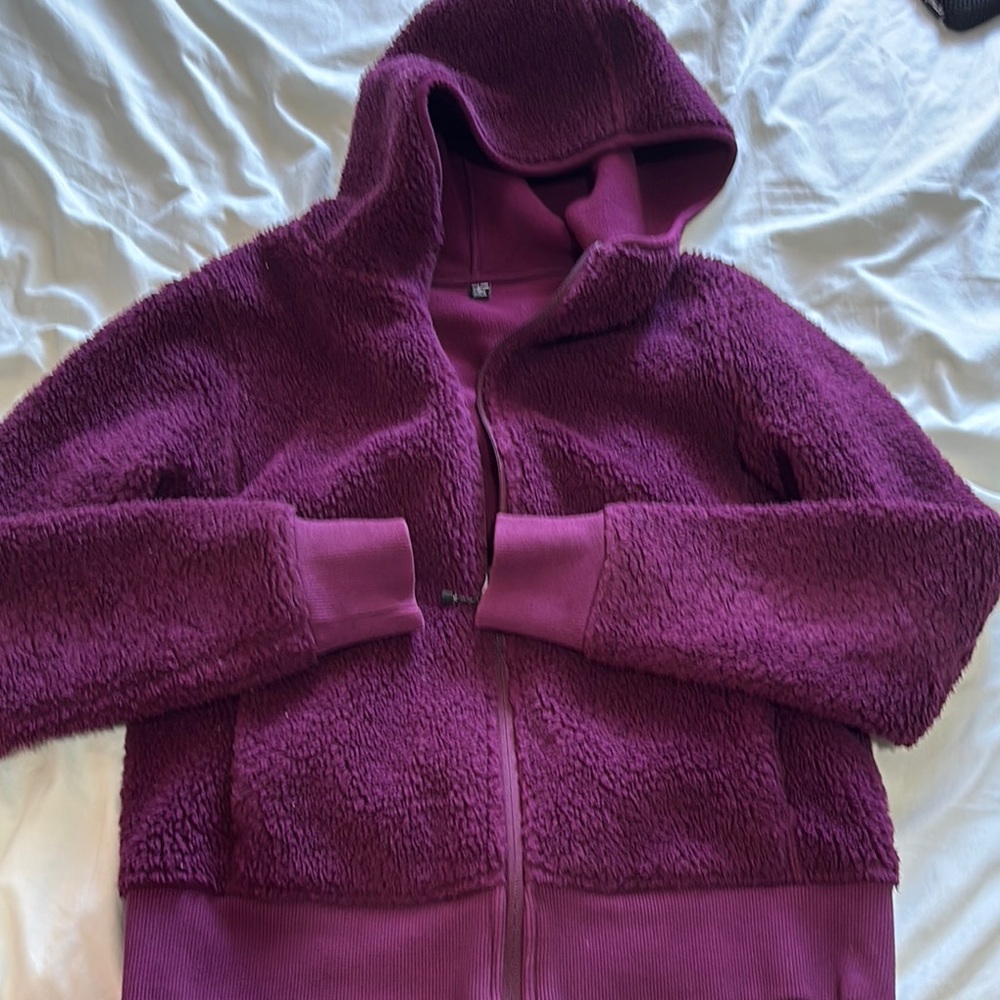 Uniqlo Women's Purple Hooded Sweater